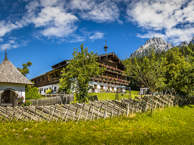 Fattorie in montagna, al lago e in campagna